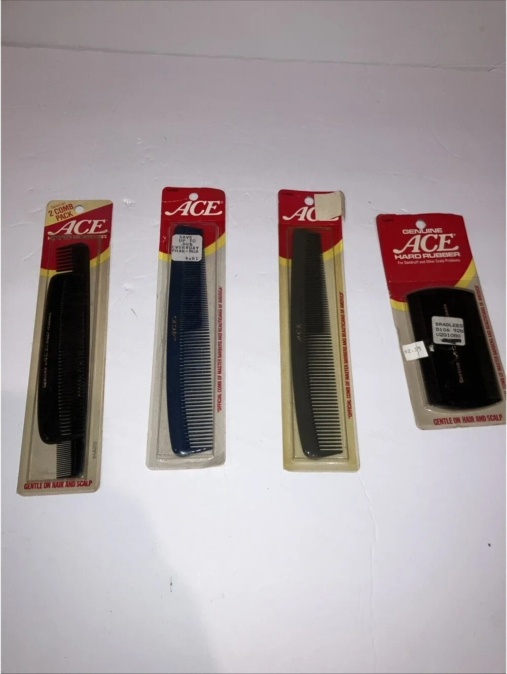 Lot Of 4 Vintage Genuine Ace Hard Rubber Mix Combs OLD NEW STOCK “RARE” 💈 💈